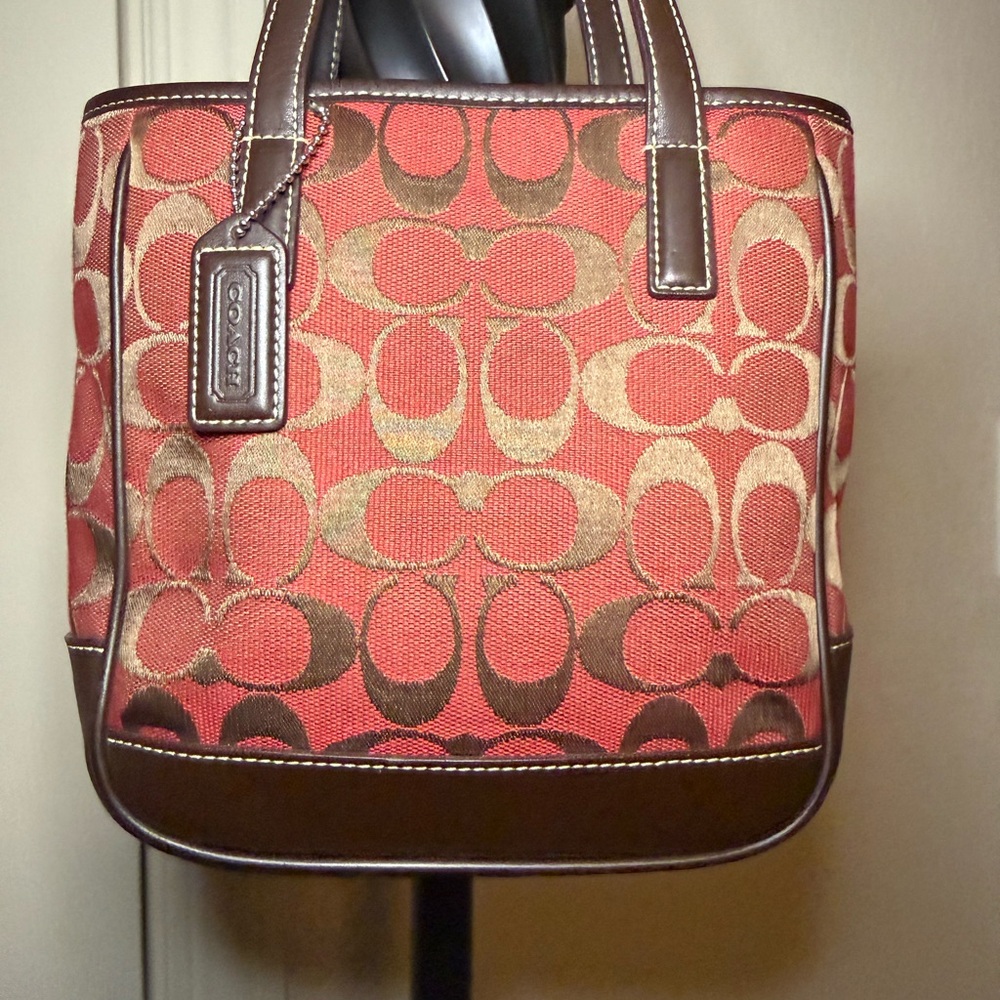 Rare Vintage 6087 Coach Small Lunch Tote Signature Jacquard Tote in Red/Brown
